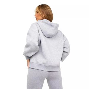 Sudadera con capucha oversize para mujer con patrón personalizado, estilo casual de invierno, corte holgado, mangas largas, bordado y estampado de letras - Product Image 2