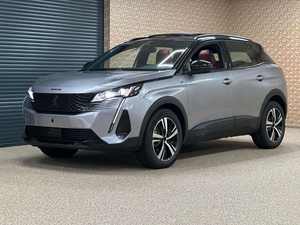 Peugeot 3008 GT 1.6L PureTech Essence 165 CV SUV d'occasion en bon état, sièges en cuir, toit ouvrant panoramique, phares à LED, transmission automatique - Product Image 4