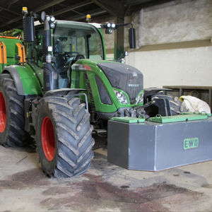 Tractor Agrícola Usado Fendt 1050 Vario de 45HP con Neumáticos Grandes, Cabina, Motor y Caja de Cambios - Product Image 3