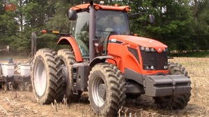 รถแทรกเตอร์ล้อยางสำหรับงานเกษตร Fairly KH AGCO DT205B 80 แรงม้า ขับเคลื่อน 4 ล้อ พร้อมเครื่องยนต์ Sdec รับประกัน 4 ปี ราคาโรงงาน เครื่องจักรกลการเกษตรที่ทนทาน - Product Image 3