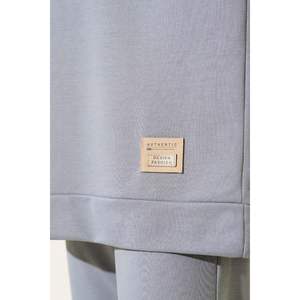 Crest Ensemble 2 pièces détaillé, gris - Product Image 1