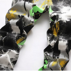 Jeans moulants Pantone pour hommes fabriqués en gros sur mesure en usine en Chine pantalons pour hommes populaires en coton léger uni de RUE - Product Image 3