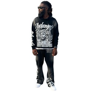 Ensemble de survêtements d'été unisexes personnalisés en polaire Sweat à capuche respirant Jogger Cargo Pants 2 pièces Tenue de sport légère avec logo - Product Image 5