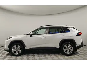 2019 T0Y00TAA RV4 SUV Petrol Auto matic Leather Seats <b>Panoramic</b> Sunroof Turbo Engine LED Headlights R18 Tires Euro VI 5 Seats - Product Image 5