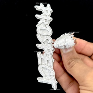 Pendentif personnalisé en or 10K plaqué or chrétien, serti de diamants naturels ronds taille brillant, style hip-hop, bijoux unisexe - Product Image 3