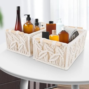 Panier en macramé fait à la main décoratif Boho Accent pour jardin intérieur cuisine coin balcon patio et intérieur contemporain - Product Image 4