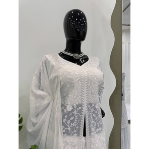 Prêt à Porter Broderie Traditionnelle Indienne Travail Salwar Kameez avec Elegant Work & Dupatta avec Pent - Product Image 3