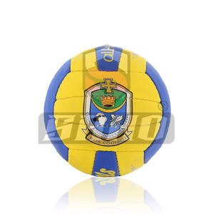 2025 Top vente taille personnalisée ballons de football gaéliques lancer des balles Logo Durable Football Go Games - Product Image 6