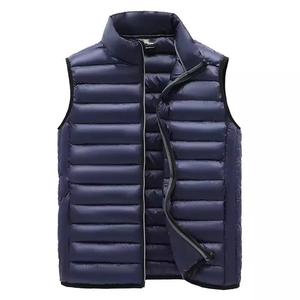 Chaqueta de invierno con logotipo personalizado para hombre con capucha sin mangas Bubble Gilet Puffer Chaleco de hombre Ropa - Product Image 5