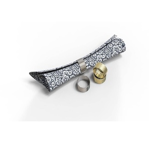 Anneaux de serviette de luxe en acier inoxydable, finition PVD or et argent, support de table décoratif pour hôtels, mariages et réceptions gastronomiques. - Product Image 3