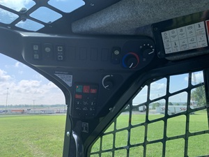Chargeuse compacte John Deere 320G 2025 à vendre - Product Image 5