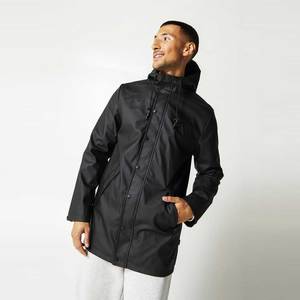 Chaqueta de lluvia para hombre empaquetable de nuevo diseño 2025 completamente personalizada en bolsillo ligero impermeable transpirable precio barato - Product Image 3