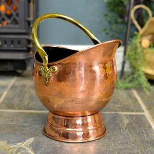 Cubo de carbón de cobre antiguo de alta calidad con diseño rústico y artesanía detallada y perfecto para agregar encanto vintage - Product Image 2