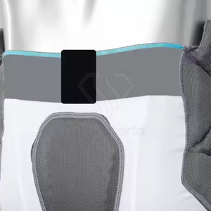 Nouveau short de football américain uni design personnalisé pour hommes short de football américain vierge pour hommes - Product Image 4