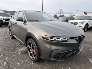 Alta Demanda en el Mercado, Alfa-Romeo Tonale Veloce 2024, Volante a la Izquierda/Derecha, SUV Automático Turbo, Asientos de Cuero - Product Image 4