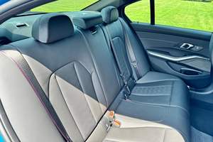 BMW M3 Competition xDrive 2025, Gasolina, Bajo Kilometraje - Product Image 3