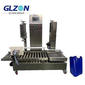 Système de remplissage et de bouchage automatique de jerrycan de 25 L |   Ligne d'emballage complète pour produits chimiques, huiles, savon liquide et shampoing - Product Image 6