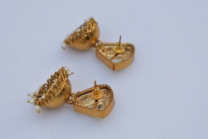 Pendientes de latón antiguo de buena calidad más vendidos, pendientes de tuerca estilo Jhumka, joyería para mujeres y niñas a precio mayorista - Product Image 3