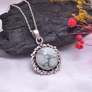 Bijoux en pierres précieuses Pendentif Howlite fait à la main en gros Collier fin en argent sterling 925 Pendentif avec timbre 925 Bijoux en argent - Product Image 2