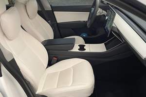 TESLA MODEL Y LONG RANGE AWD 2020 D'OCCASION (LHD/RHD) - Product Image 4