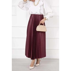 Fine <b>Pleated</b> <b>Long</b> Hijab <b>Skirt</b> Claret Red for Women - Product Image 2