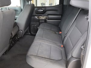 Chevrolet Silverado 1500 LTD Custom Trail Boss 2022 Usada en Buen Estado - Product Image 6