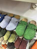 Çok Mevsim Kadın Babuş Hakiki Deri Parmak Arası Terlikler Yaz Kış İlkbahar ve Sonbahar İç Mekan Kullanımı İçin