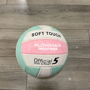 Ballon de volley-ball de style unique, couleur unie, fabrication pakistanaise - Product Image 4