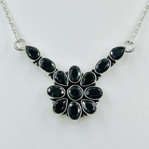 Collier en spinelle noir fait main en argent sterling 925, bijoux de créateur pour femmes, cadeau de luxe, fournisseur en gros - Product Image 1
