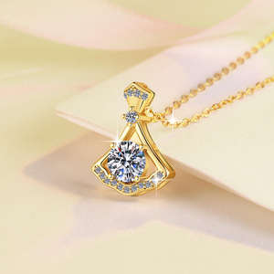 Pendentif en argent sterling 925 avec moissanite ronde taille brillant VVS1, 1 carat, cadeau élégant, bijoux fins à la mode, collier pour femmes - Product Image 4