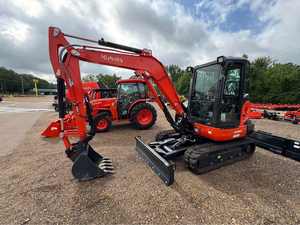 Excavadora de cadenas Kubota KX040-4 de 4 toneladas, diésel, hidráulica, pequeña, microexcavadora |   Mini Excavadora Hidráulica Compacta Kubota de 4T - Product Image 3