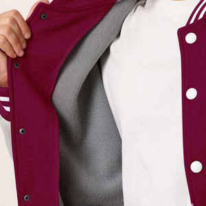 Chaqueta Universitaria para Hombre de Buena Calidad, Totalmente Personalizable, Ajuste Cómodo, Chaqueta de Béisbol Universitaria Perfecta para Hombre - Product Image 4