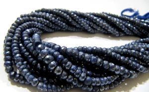 Zafiro azul natural Silverite Rondelle facetado 4-5mm Tamaño Cuentas de piedras preciosas hebra 13 pulgadas de largo - Product Image 4