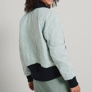 Blouson Bomber en Satin pour Femmes Grande Taille Personnalisé avec Broderie Finition de Haute Qualité - Product Image 2