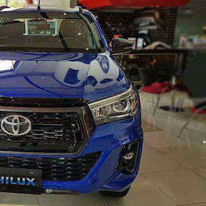 <span class=keywords><strong>Toyota</strong></span> Hilux Revo DOUBLE CABINE PICK-UP d'occasion en excellent état - Product Image 1