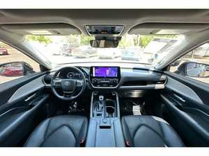 CLEAN USED 2024 pour Grand Limited AWD Conduite à Gauche Intérieur Cuir Foncé ACC Pneus R20 - Product Image 3