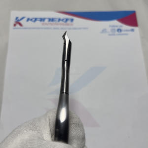 Kaneka Pince à cuticules à tête ronde en acier inoxydable de qualité allemande professionnelle Vente en gros Pince à ongles à cuticules pointues OEM disponible - Product Image 4