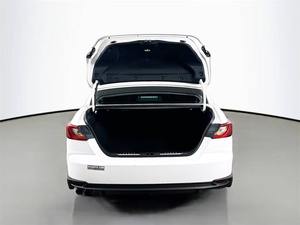 Usado cuidadosamente 2025 Toyota Camry SE 4dr Sedan (2.5L 4cyl gas/eléctrico híbrido CVT) - Product Image 5