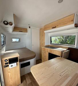Remolque de Viaje Tipo Lágrima, Mini Caravana, Casa Móvil de Una Habitación con Aire Acondicionado para 4-6 Personas en Venta - Product Image 5