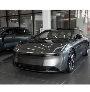 Z10 Modèle 2024 95 kWh 702 km Véhicule électrique à conduite intelligente à quatre roues motrices avec roues R21 et imagerie panoramique à 360 degrés - Product Image 1