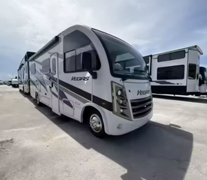 Camping-car motorisé d'occasion 2023, modèle 2024 T-h-o-r V-e-g-a-s 24.1, réglable, pour 4 à 6 personnes, avec cuisine et climatisation - Product Image 5
