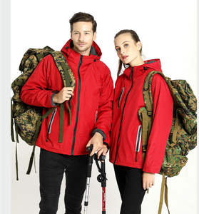 Chaqueta Softshell Impermeable y Cortavientos de Alta Calidad para Deportes al Aire Libre con Logotipo Personalizado - Product Image 3