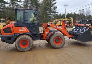 2015สำหรับ Kubota R630รถตัก4WD ล้อยางที่เชื่อถือได้กำลังกะทัดรัดอเนกประสงค์ที่มีส่วนประกอบหลักของปั๊มกระปุกเกียร์เครื่องยนต์ - Product Image 2