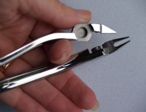 Ensemble d'instruments dentaires professionnels pinces orthodontiques avec fil TC coupe-bout distal Source d'alimentation manuelle - Product Image 4