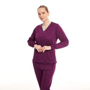 Combinaisons de travail en toile de coton 100% tissé, écologiques et de haute qualité, couleur et logo personnalisés, fabriquées au Pakistan, pour hôpitaux - Product Image 6