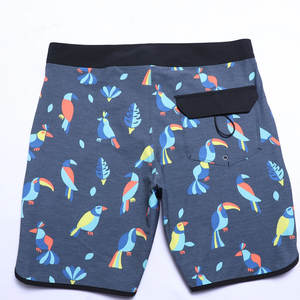 Shorts d'entraînement de sport pour hommes avec conception d'impression personnalisée Shorts de course cargo à motif solide en gros pour la vente en ligne - Product Image 2