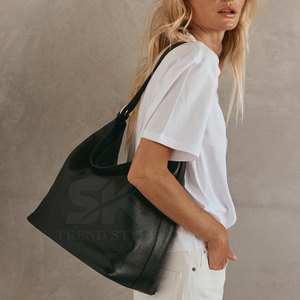 Nuevo Bolso Hobo de Cuero de Alta Calidad de un Solo Color, Informal, Cómodo, de Cuero de un Solo Color - Product Image 2
