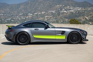 A.M.G G-T R Pro 2020, Bajo Kilometraje, Motor en Excelente Estado, Transmisión Automática, Techo Panorámico, Luces LED, Listo para Enviar - Product Image 5