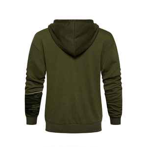 Nouvelle Collection 2025 – Ensemble Survêtement Homme Respirant Style Unique Personnalisable – Créez Votre Propre Logo – Fabriqué au Pakistan - Product Image 4