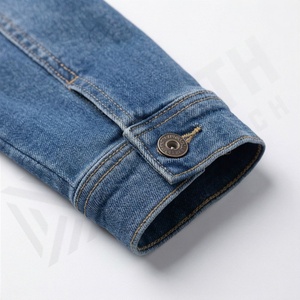 Chaqueta Vaquera Entallada para Mujer, Color Desteñido Personalizado, Tela Elástica, Detalles de Costura Elegantes, Atuendos Casuales, Moda Moderna - Product Image 6